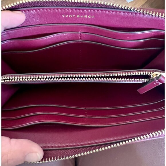 Authentic Tory Burch Maroon Quilted Leather Fleming Zippie Wallet - Picture 9 of 9